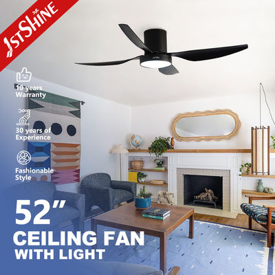 Tipo di illuminazione a LED Ventilatore di soffitto intelligente con motore a corrente continua leggero risparmio energetico lame di metallo e plastica dimmabili