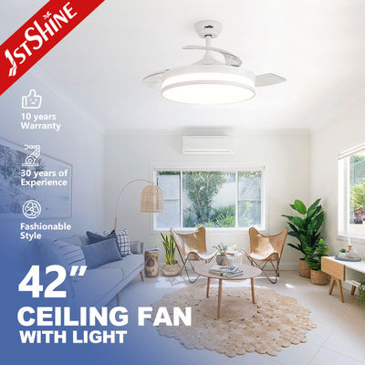 Ventilatore di soffitto LED standard con pale PC retrattili e funzione di condizionamento dell'aria
