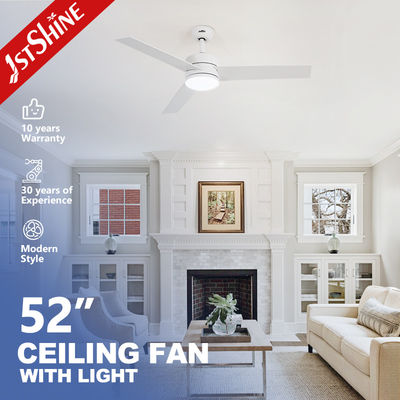 Controllo Smart App di risparmio energetico con ventilatore di soffitto a motore a LED a corrente continua con luce LED dimmabile