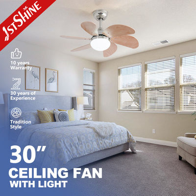 Lampada di ventilatore di soffitto tradizionale Motore a corrente continua Risparmio energetico 6 Lame MDF