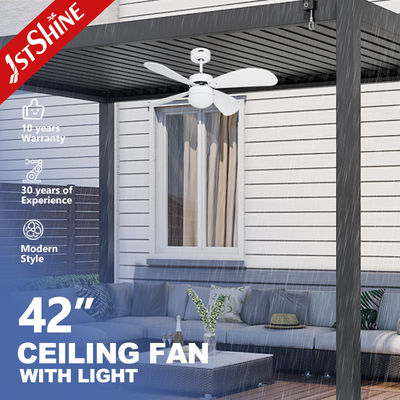 Modello moderno di design esterno Dimmable LED Ceiling Fan Light con 3 velocità e impermeabile
