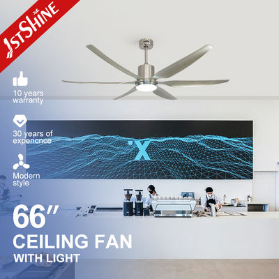 Ventilatore di soffitto ad alta velocità da 66 pollici a illuminazione a LED con motore a corrente continua in rame puro e 6 lame ABS