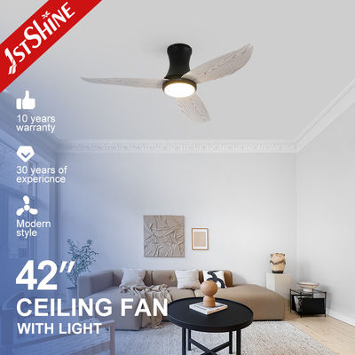 Ventilatore di soffitto scurezzabile a 3 colori da 42 pollici/OEM con disegno di grano di legno di plastica e soffitto basso