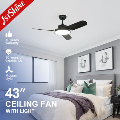 Moderno ventilatore di soffitto a LED nero da 43 pollici con motore silenzioso e funzione di aria condizionata