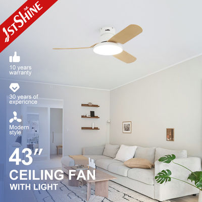 Ventilatore di soffitto a LED con 3 lame e temperatura di colore 6000k