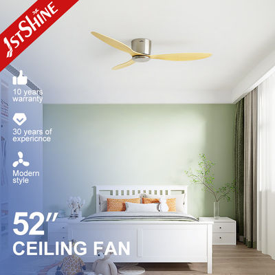 Ventilatore di soffitto a lame di legno di plastica con telecomando e tipo di interruttore personalizzato
