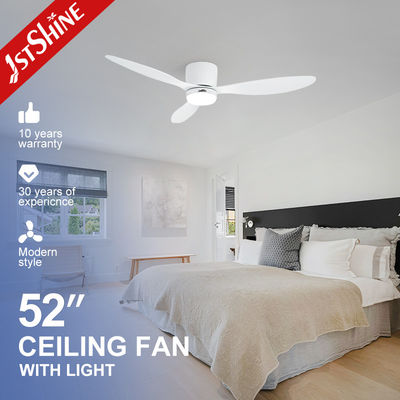 Ventilatore di soffitto regolabile a controllo remoto con luce a LED a 3 colori e montaggio a scarico