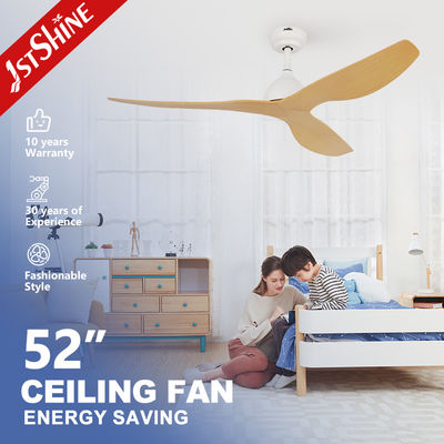Ventilatore di soffitto a corrente continua moderno da 52 pollici con lame ABS legno